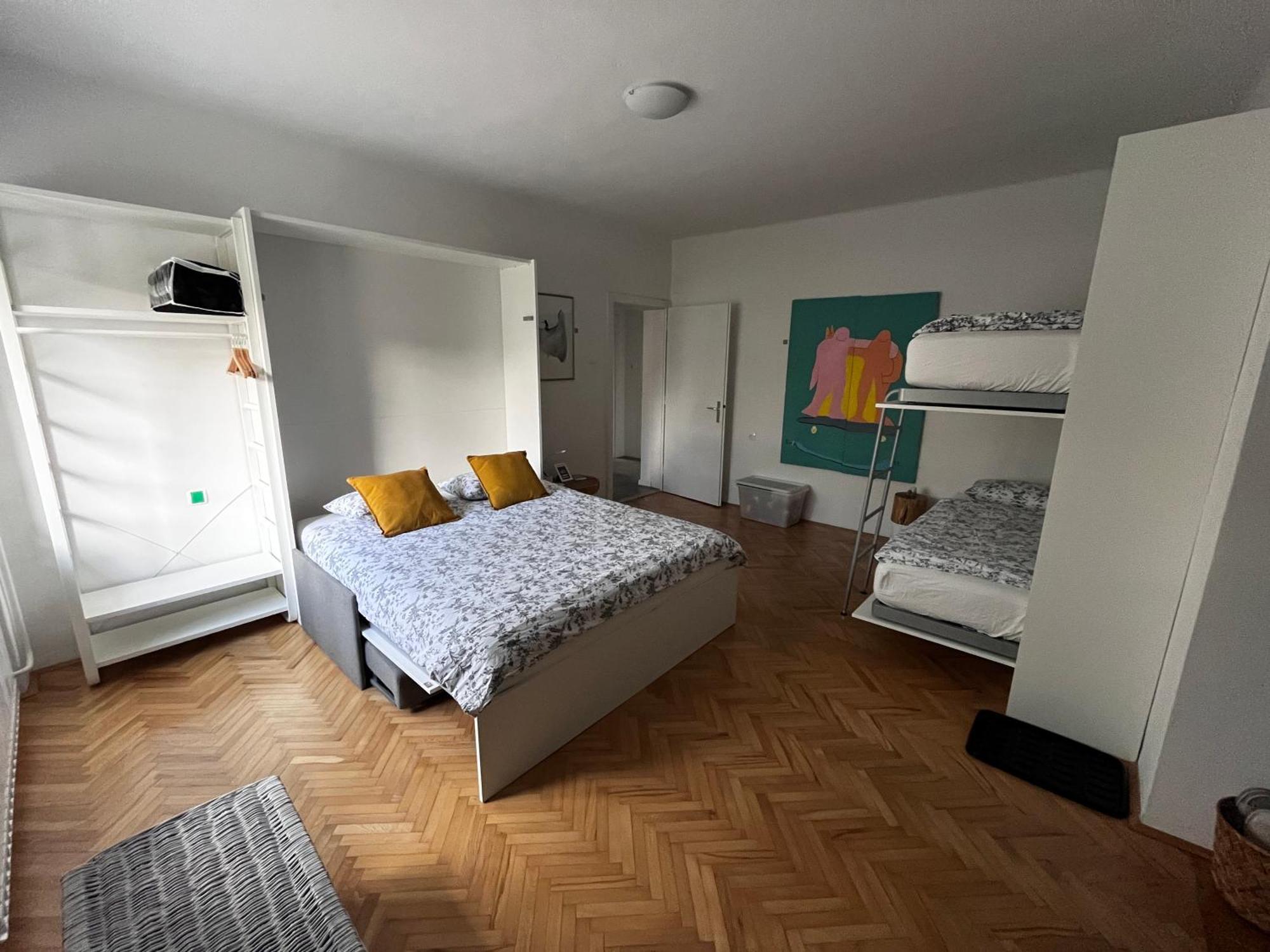 The Door Apartment Postojna